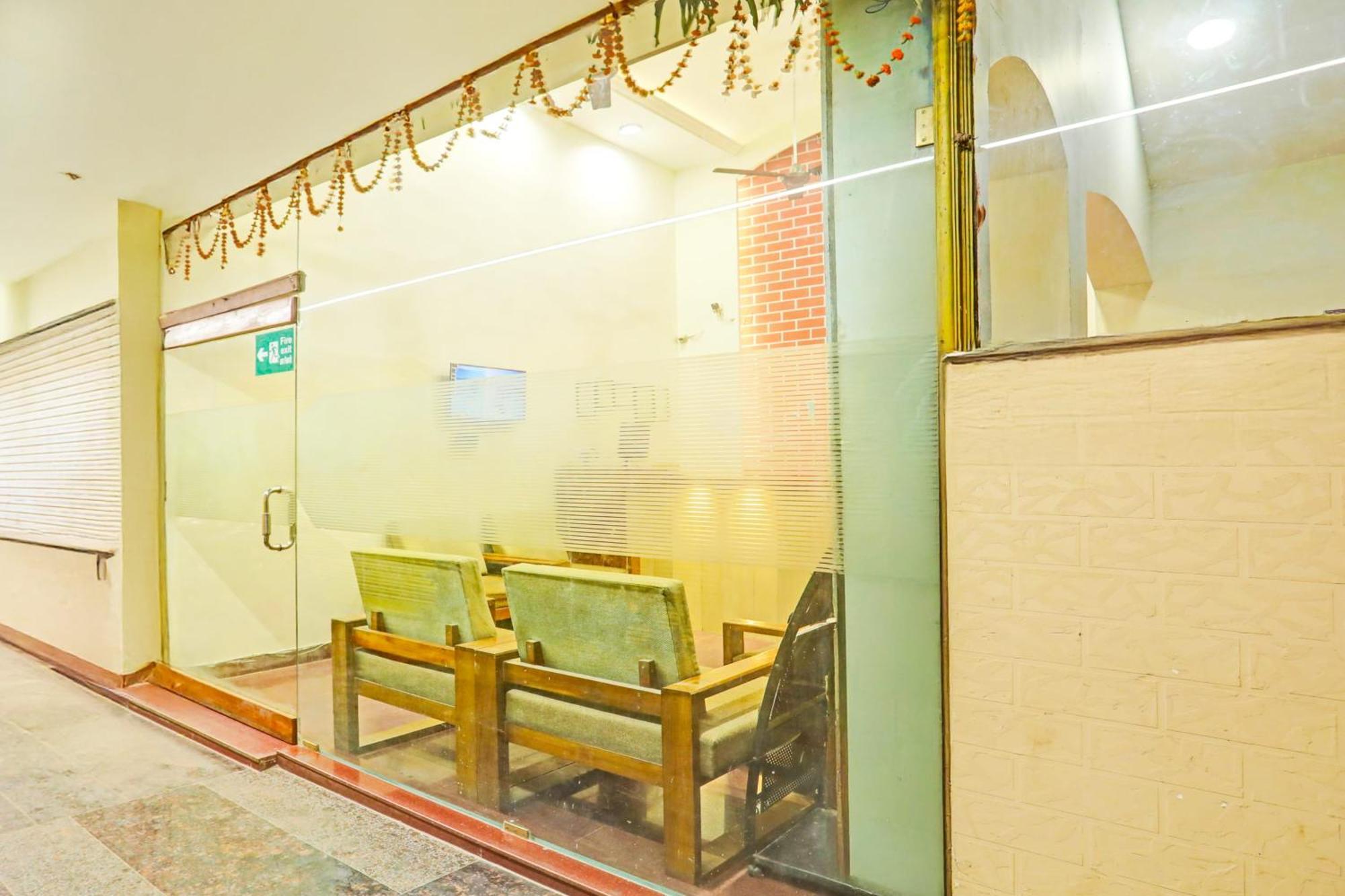 Super Hotel O Jaistambh Chowk Formerly Guru Kirpa Rāipur Zewnętrze zdjęcie