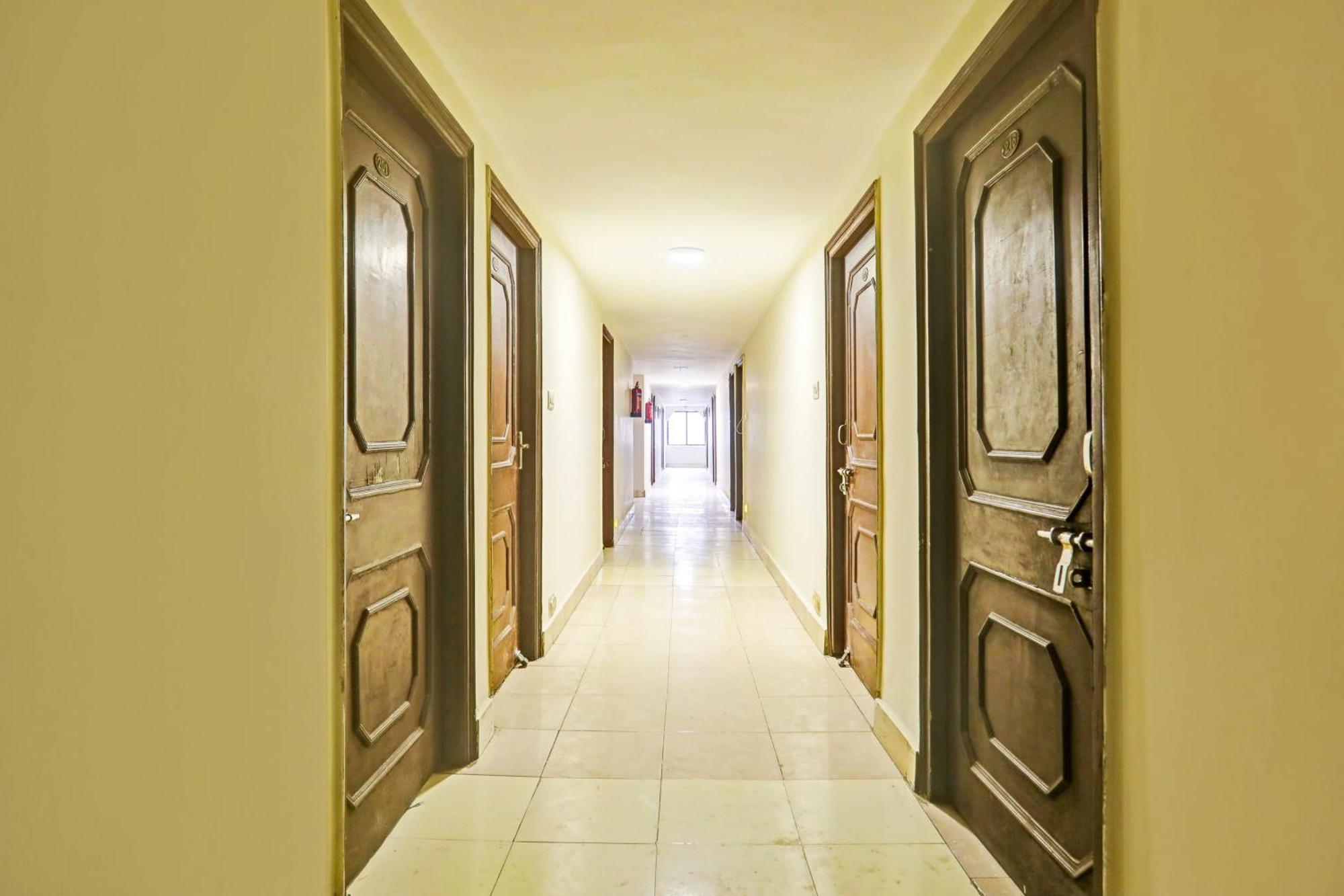 Super Hotel O Jaistambh Chowk Formerly Guru Kirpa Rāipur Zewnętrze zdjęcie